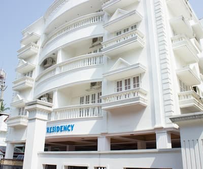 https://imgcld.yatra.com/ytimages/image/upload/t_hotel_yatra_city_desktop/v1431418508/Domestic Hotels/Hotels_Cochin/Phils Residency/IMG_1198.jpg